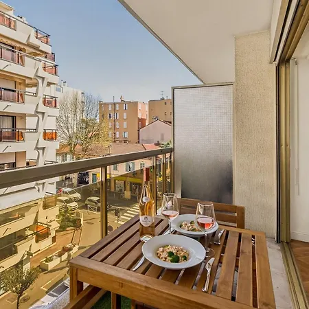 T2 Clim - 3 Min Plages & Balcon -4p Juan-les-pins