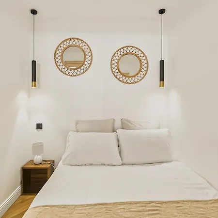 Апартаменты T2 Clim - 3 Min Plages & Balcon -4p Juan-les-pins *