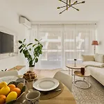 Apartment T2 Clim - 3 Min Plages & Balcon -4p Juan-les-pins *