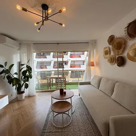 Comfort & Quiet Air Conditioning Parking