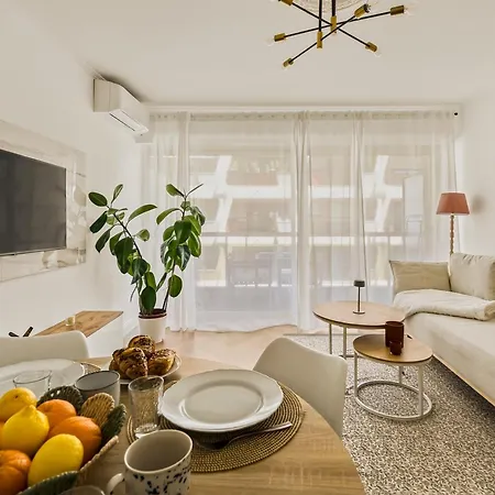 Apartamento T2 Clim - 3 Min Plages & Balcon -4p Juan-les-pins *